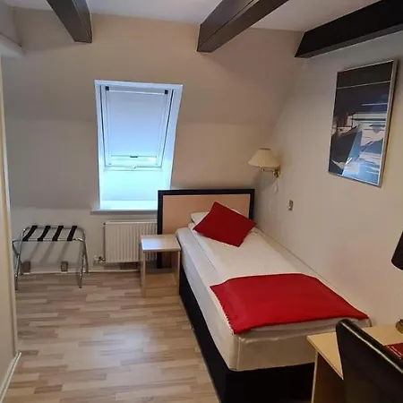 Rent Prinsen Hotel 2*
